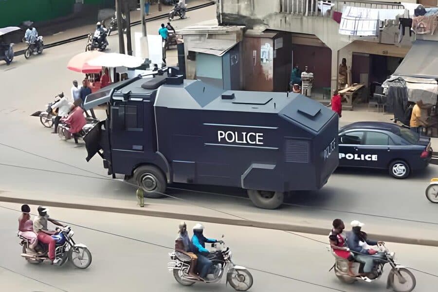 Cameroun 2025 : Le gouvernement alerte sur des menaces d'insurrection de mototaxis - Lebledparle