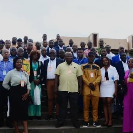 - TAXIGO : 49 chauffeurs retenus pour le futur service de transport à l’aéroport de Douala