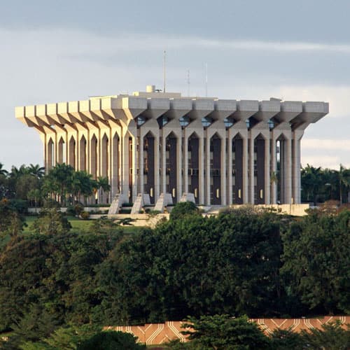 - Succession Biya : Franck contre Ngoh Ngoh, la guerre des clans