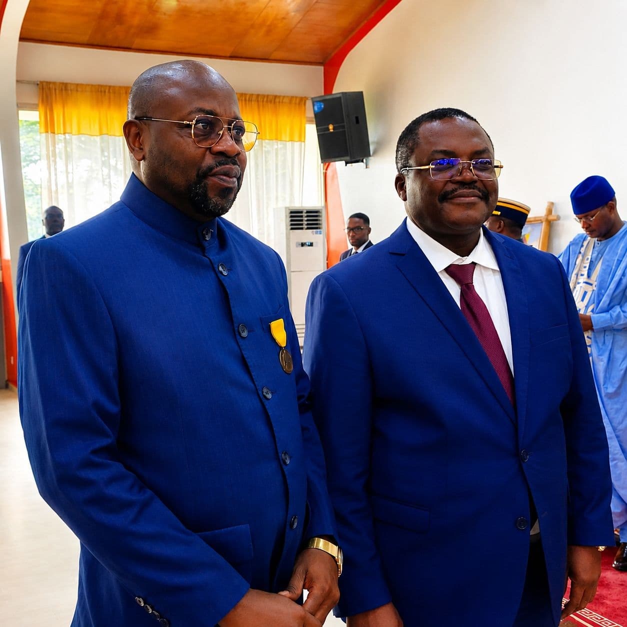 - Douala : Guy Martial Kati décoré Chevalier de l’Ordre du Mérite camerounais