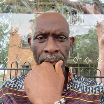 - Gouvernance : les Camerounais floués par les promesses fallacieuses de Paul Biya