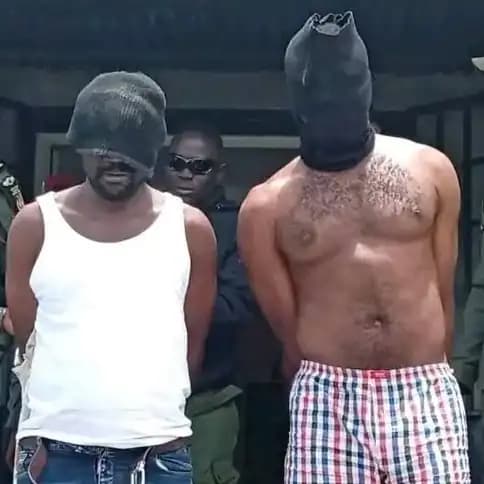 - Mombo : deux cambrioleurs arrêtés, quatre en fuite