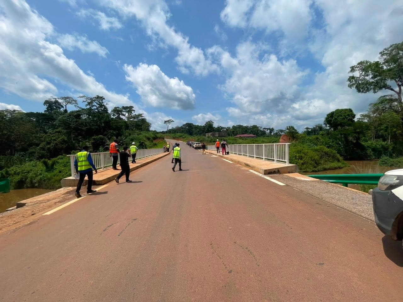 85,9 % d’avancement : le chantier routier Awae-Esse-Soa touche presque au but