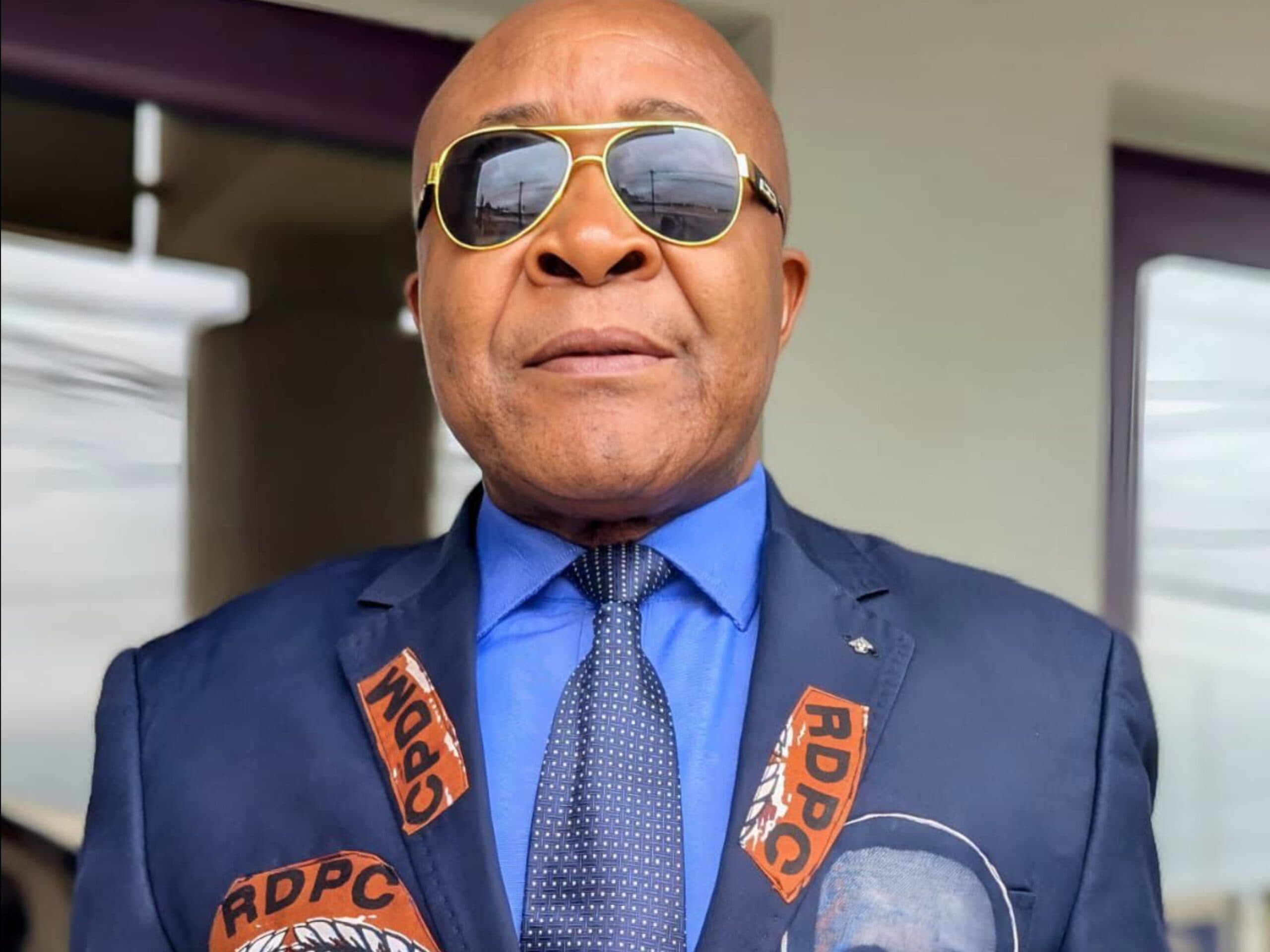 « Agressé » à l’aéroport de Douala – Pr Jean Gatsi : « je paye mon soutien inconditionnel à Paul Biya »