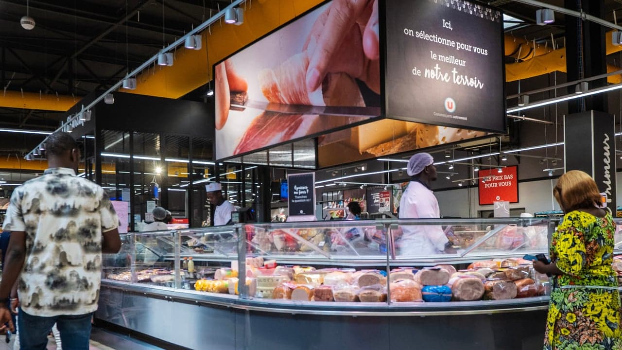 Auchan, Carrefour, Marjane… Comment les supermarchés relèvent le défi du local dans les rayons