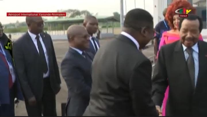 Cameroun : le président Paul Biya est de retour à Yaoundé après un séjour de 73 jours en Europe