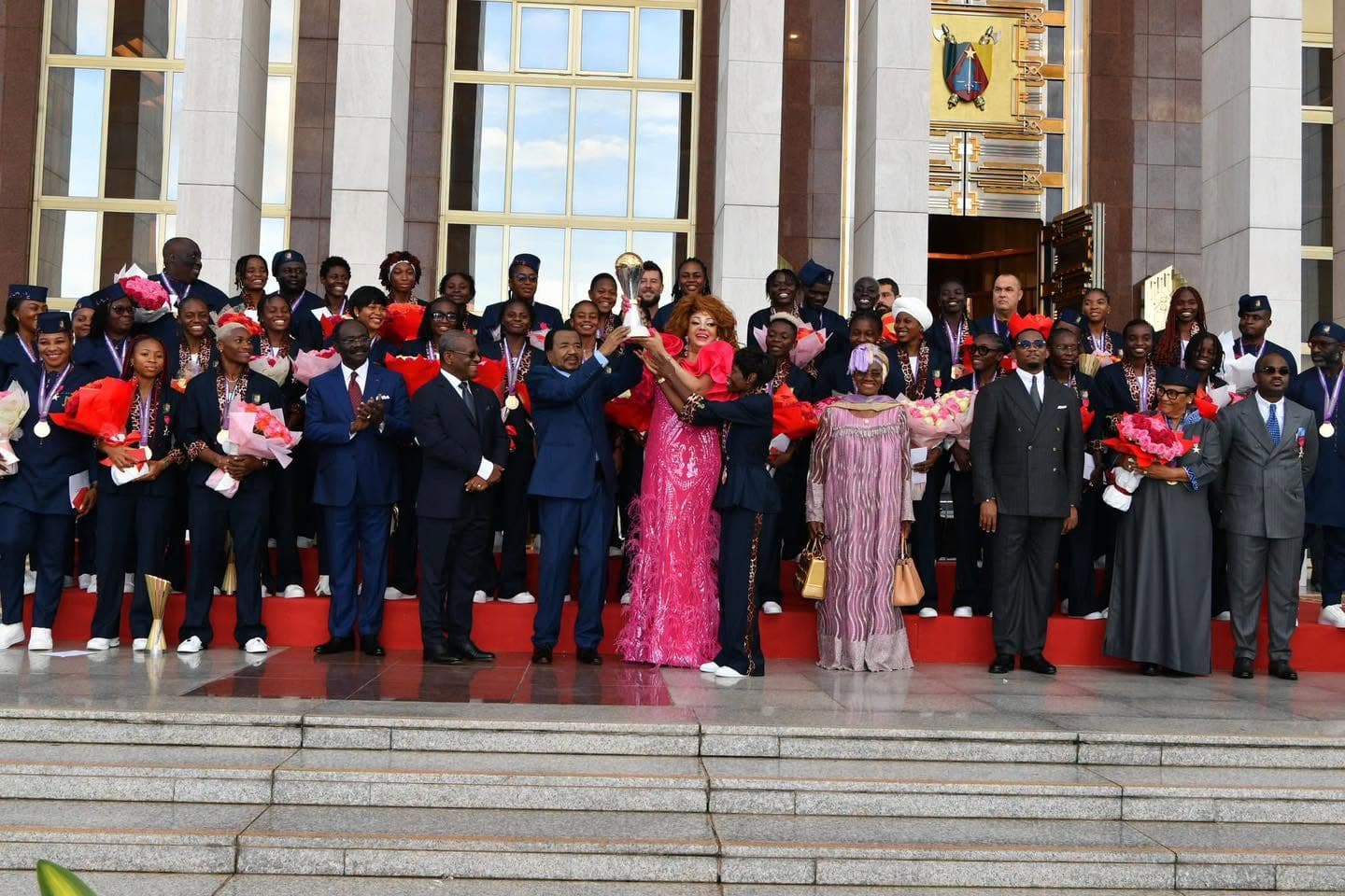 Célébration : Les Lionnes Indomptables reçoivent des honneurs