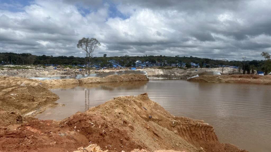 Centrafrique-Cameroun: après l’éboulement de Zamboï, la fermeture de la mine paralyse l’économie locale