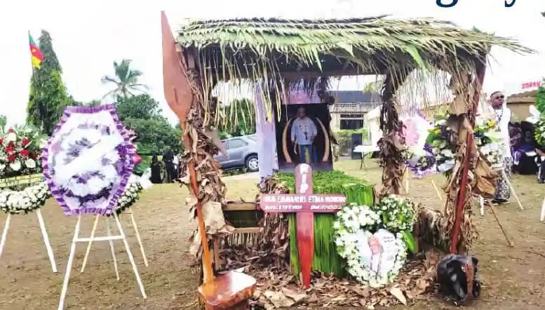 Chef Etina Monono inhumé à Buea : hommage national à Great Soppo