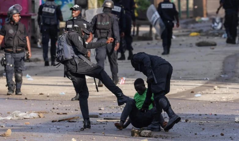 Détenus post-électoraux au Cameroun : dix mois de prison, zéro jugement