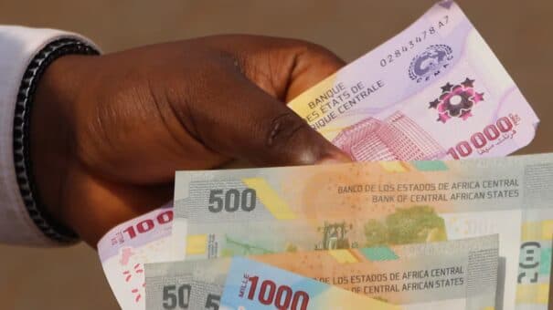 Dette souveraine en CEMAC : qui emprunte le plus, qui paie le plus cher ?