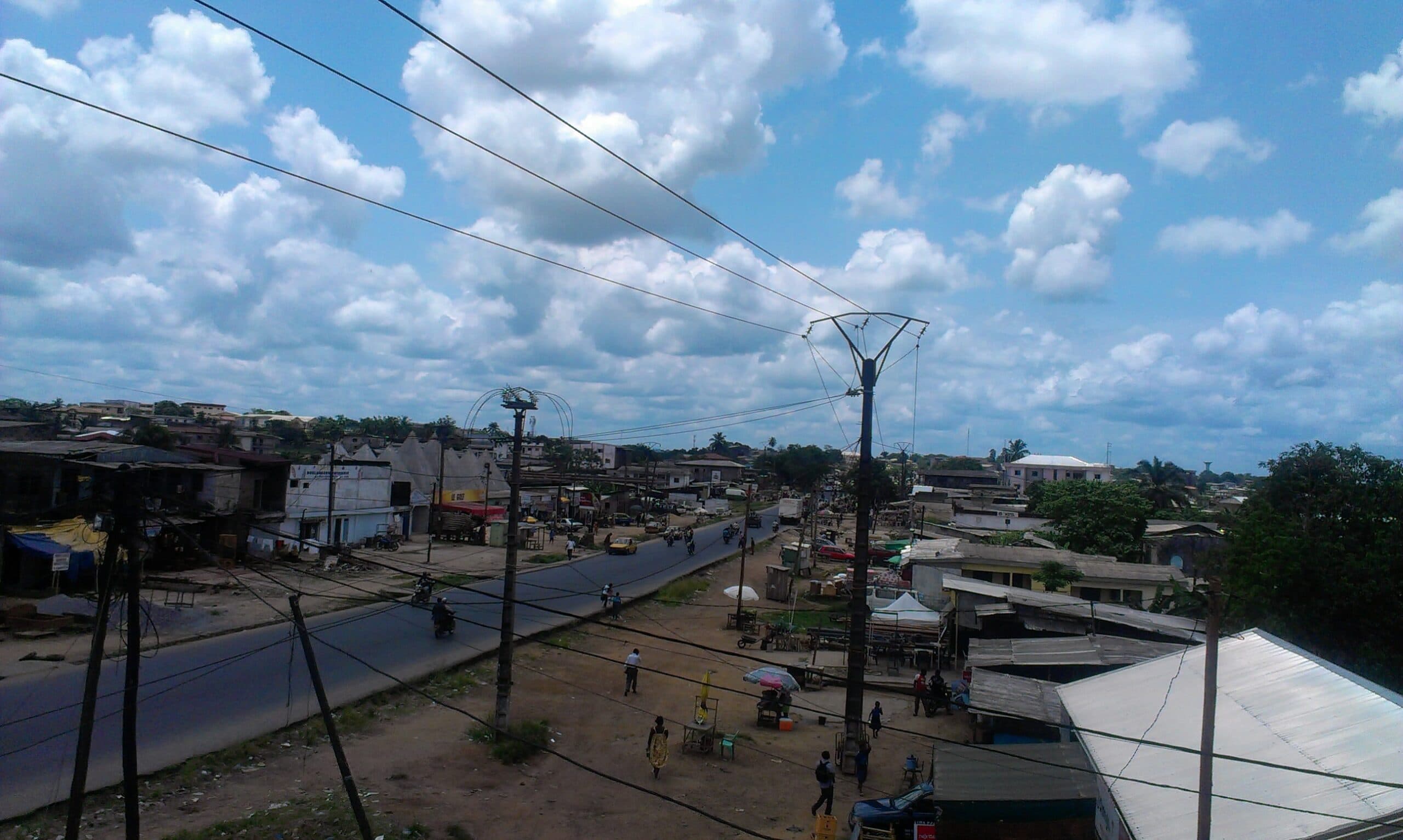 Douala : il surprend sa femme avec un sextoy, la dispute vire à l’intervention de la police