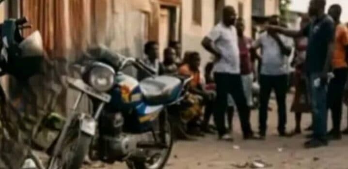 Douala : un moto-taximan tue son ami après des moqueries sur sa virilité