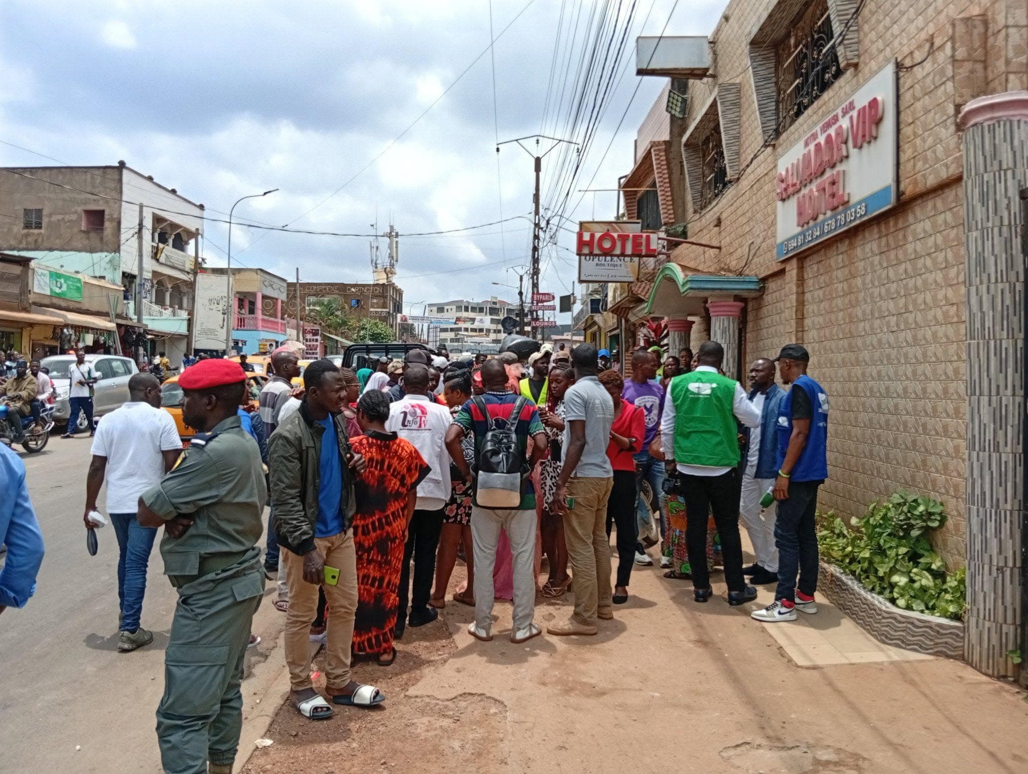 Drame à Yaoundé : une femme de 44 ans retrouvée morte dans une chambre d’hôtel