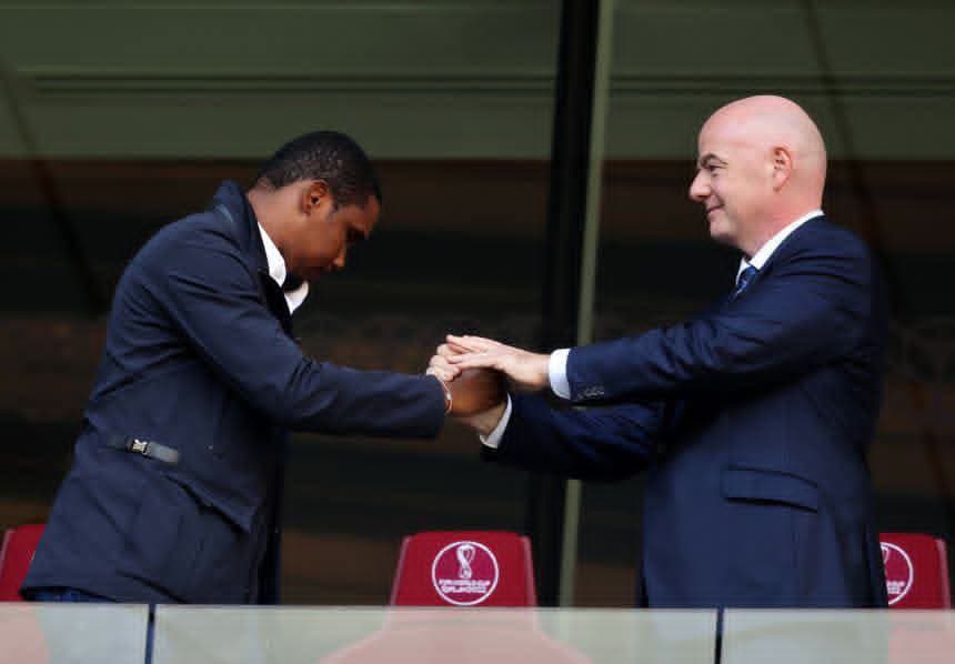 FIFA : Samuel Eto’o défend Gianni Infantino en pleine tempête