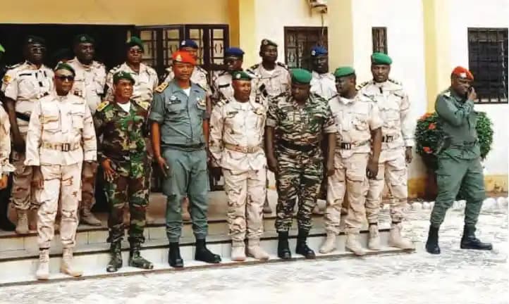 Garoua : le général Saly Mohamadou inspecte les troupes militaires