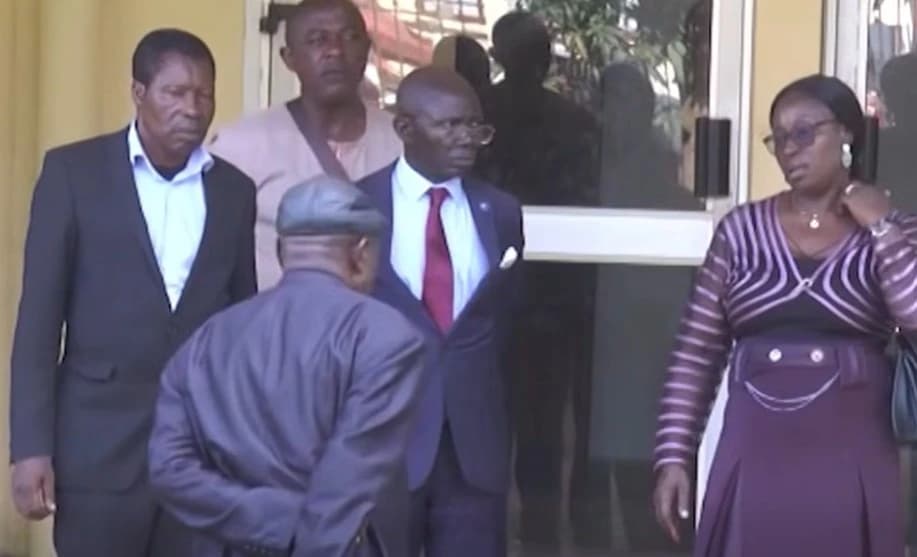 Huissiers de justice au Cameroun : la colère face au tribunal