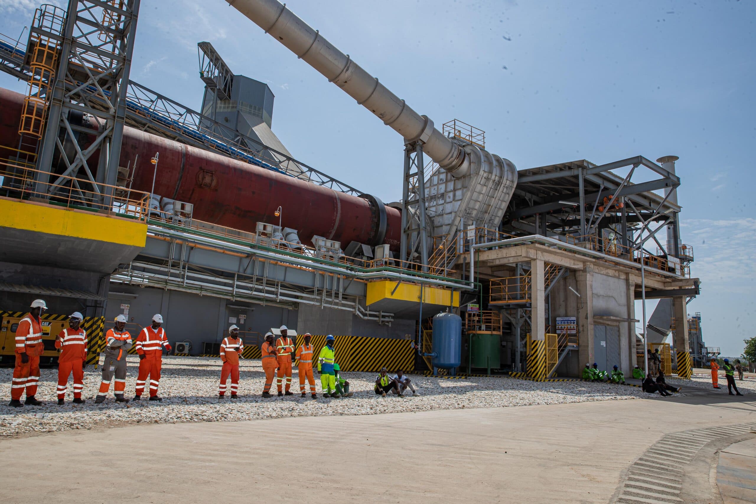 Industrie en danger : la cimenterie Cimencam Figuil à l’arrêt faute d’électricité