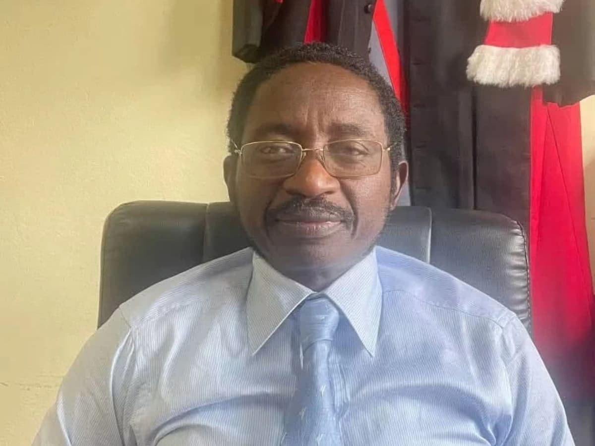 Justice : Dr Olive Ngobo mandate le Pr Aba’a Oyono dans l’affaire l’opposant au Colonel Didier Badjeck