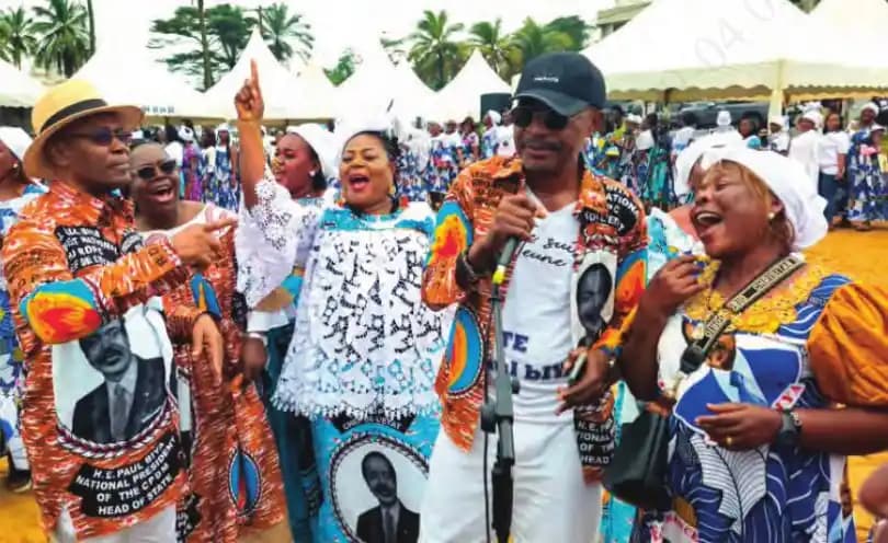 Kribi : la SNH récompense le maire Sabikanda, Paul Biya remercié