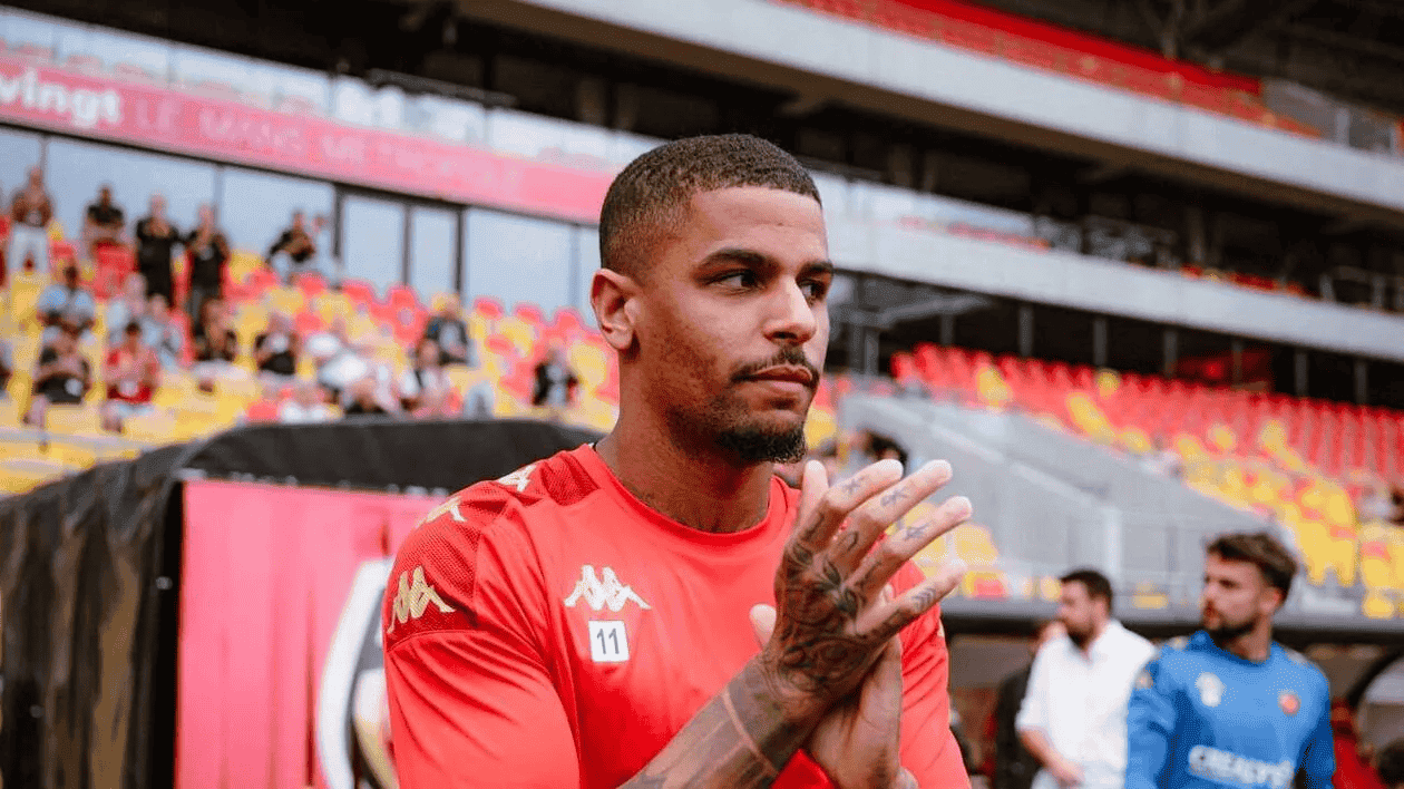 Leroy Abanda vers l’APOEL ? Une opportunité européenne se dessine pour le Camerounais