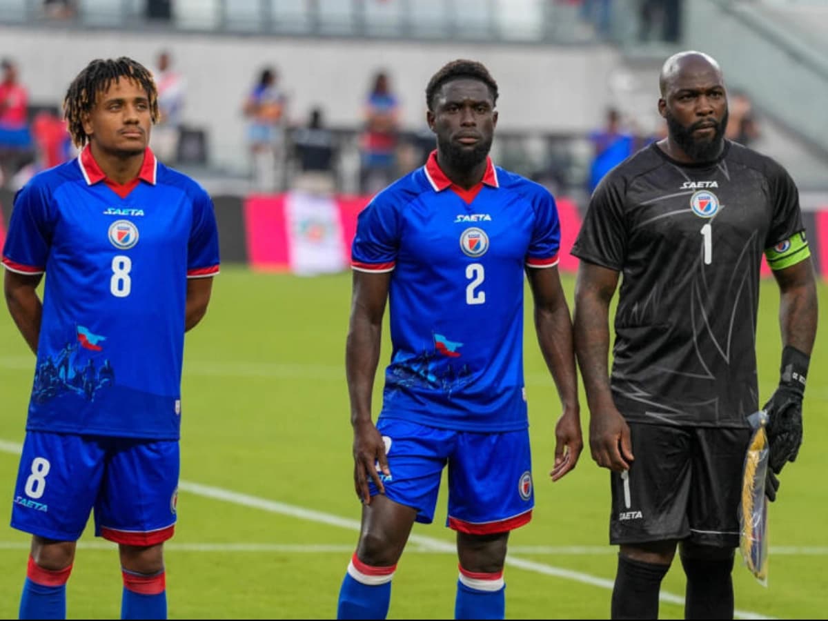 Mondial 2026 : la FIFA contraint Haïti à revoir en urgence le design de son maillot