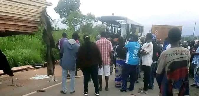 Ndikiniméki : une dizaine de morts dans un violent accident sur la Nationale N°4