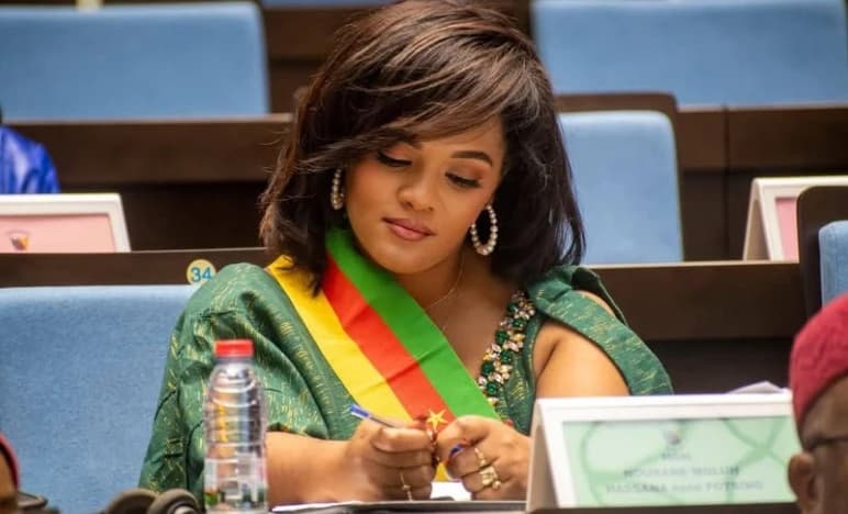 PCRN : une députée de Wouri Est accusée d’opportunisme politique