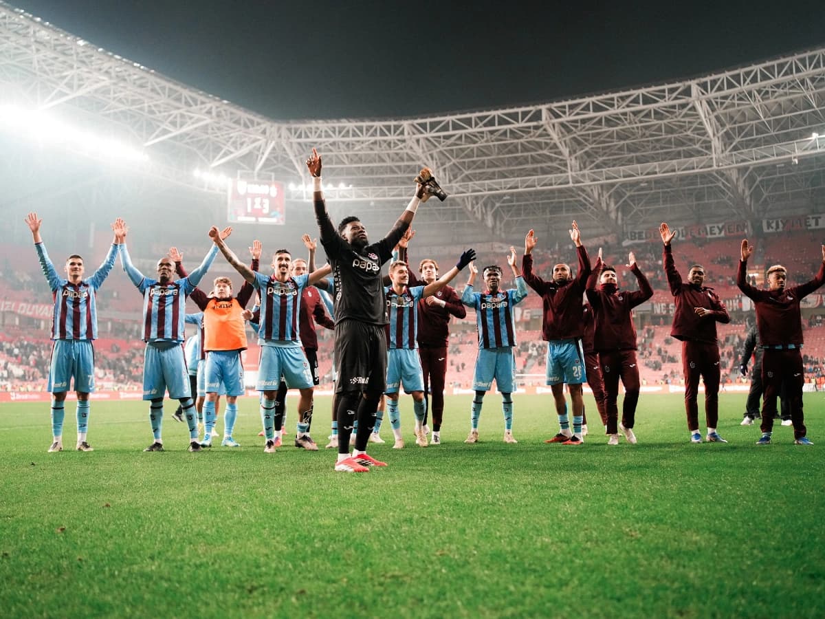 Onana héroïque, Salah décisif : Trabzonspor frappe fort face à Başakşehir