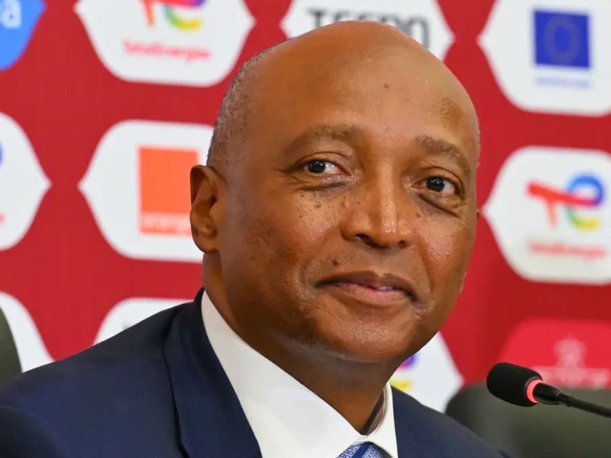 « Où est Motsepe ? » : Jean-Bruno Tagne fustige le silence de la CAF après l’humiliation d’Omar Artan