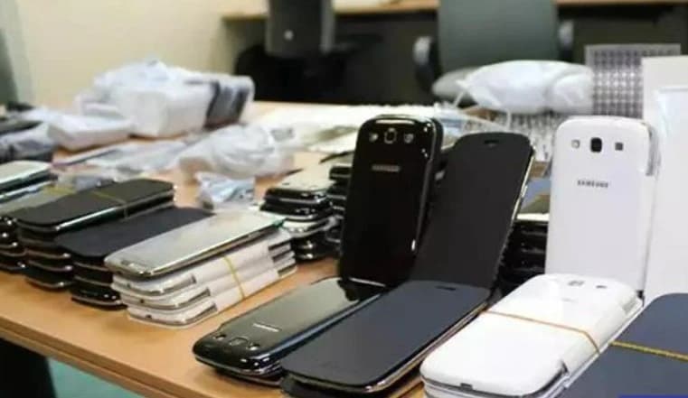 Téléphones non dédouanés : le blocage tombe le 1er septembre