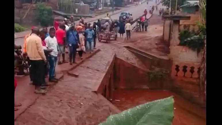 Un enfant emporté par les eaux à Mbouda, les recherches continuent