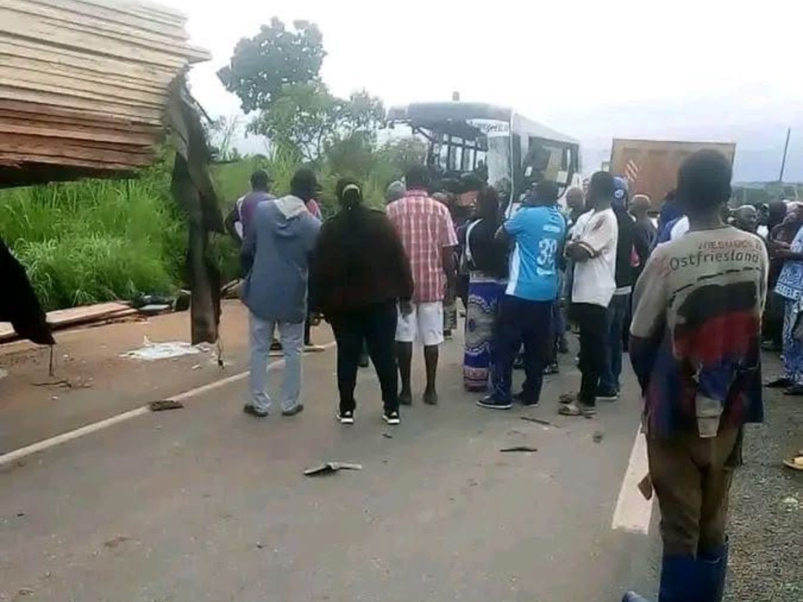 Accident meurtrier à Ndikiniméki : la compagnie « Mangwa Boy » sanctionnée
