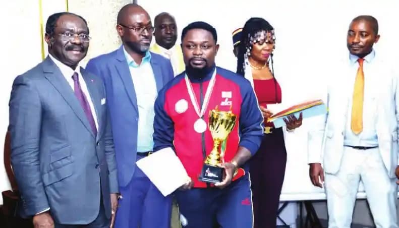 Yaoundé : le Cameroun célèbre ses médaillés en bodybuilding et taekwondo